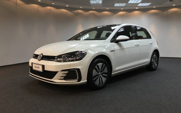 2020 Volkswagen Golf Gte – Manual do Proprietário